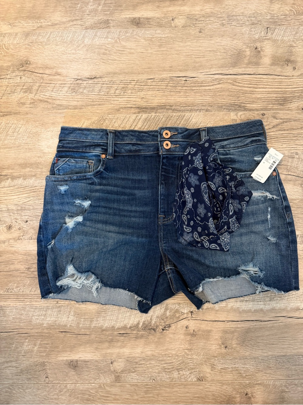 Edgely/Maurices Dark Blue Distressed Women's Denim Shorts with Bandana Accent